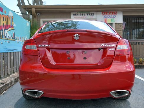 Used 2013 Suzuki Kizashi Sport SLS AWD/4WD image 21