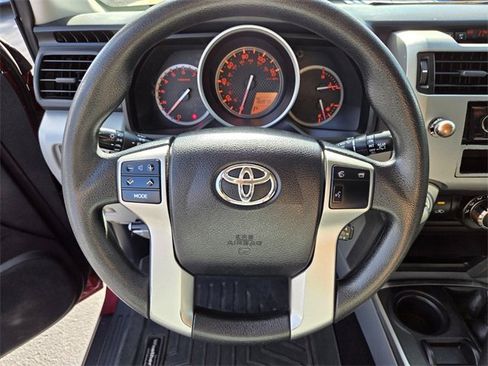 Used 2012 Toyota 4Runner SR5 image 18