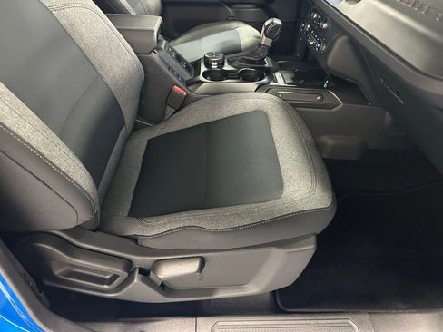 Used 2025 Ford Bronco Big Bend image 58