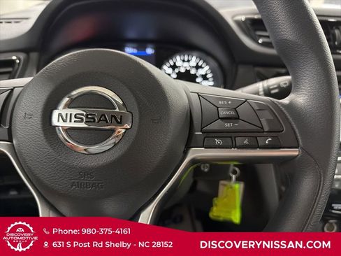 Certified 2021 Nissan Rogue Sport S image 21