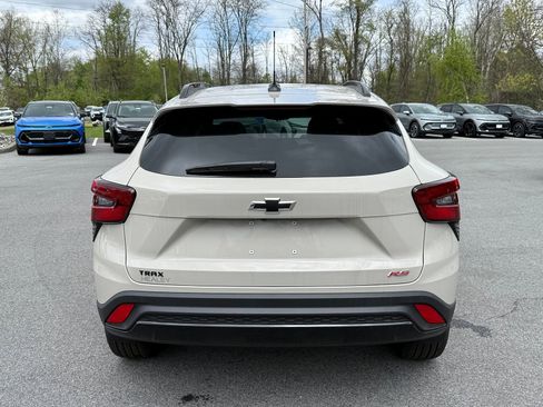 New 2026 Chevrolet Trax RS FWD image 11