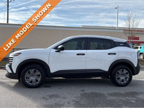 New 2026 Nissan Kicks S w/ Charging Package FWD image 21
