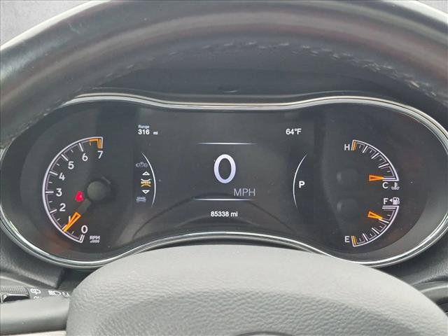 Used 2020 Jeep Grand Cherokee Limited w/ Luxury Group II AWD/4WD image 11