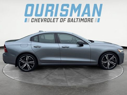 Used 2019 Volvo S60 T6 R-Design AWD/4WD image 7