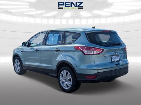 Used 2013 Ford Escape S image 5