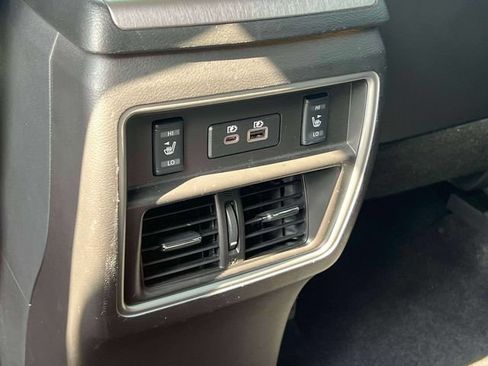 Used 2023 Nissan Murano SL w/ SL Moonroof Package FWD image 15