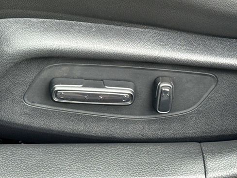 Certified 2025 Honda Civic Sport Touring image 18