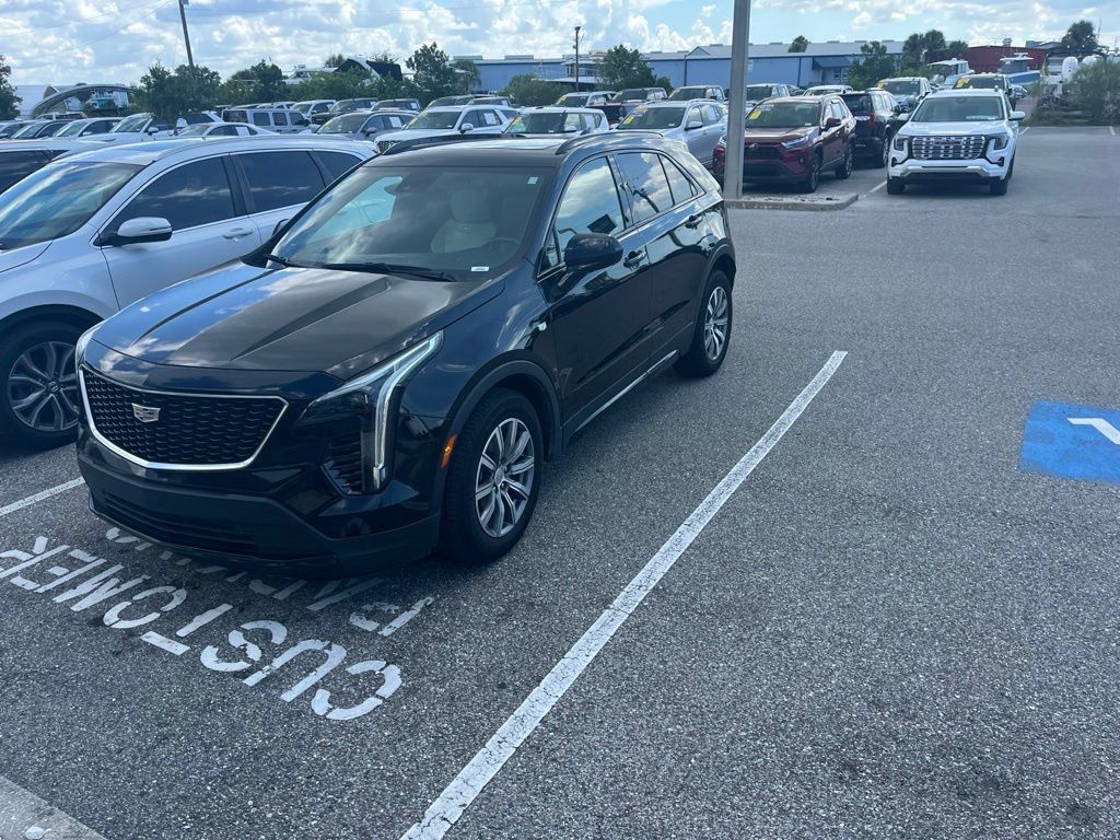 Used 2020 Cadillac XT4 Sport AWD/4WD image 3