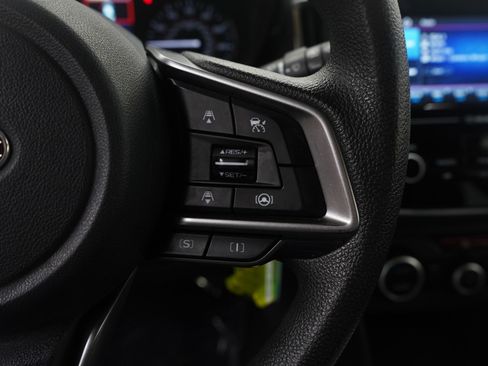 Used 2022 Subaru Crosstrek 2.0i image 18