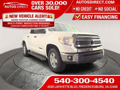 Used 2017 Toyota Tundra SR5 w/ SR5 Upgrade Package