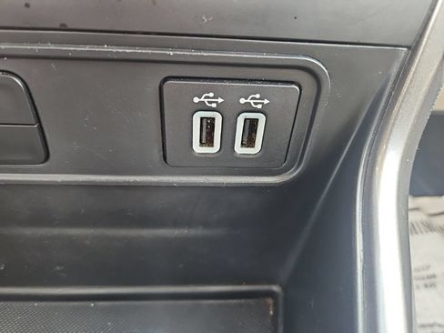 Used 2019 Ford EcoSport SE w/ SE Convenience Package FWD image 23
