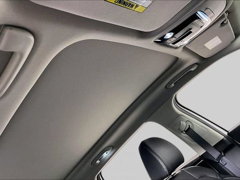 Certified 2026 Kia Sorento S w/ S Panoramic Sunroof Package FWD image 27