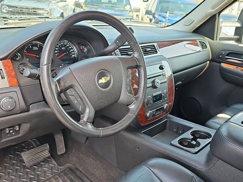 Used 2009 Chevrolet Silverado 3500 LTZ w/ LTZ Plus Package AWD/4WD image 14