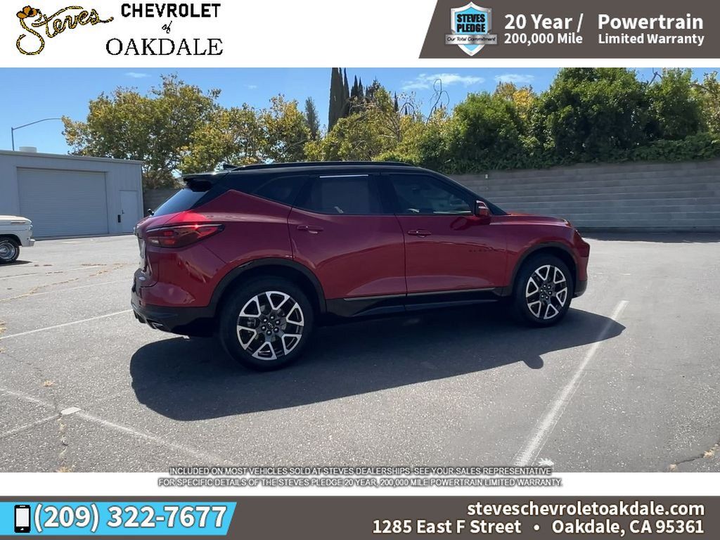 Certified 2024 Chevrolet Blazer RS w/ Driver Confidence II Package FWD image 12