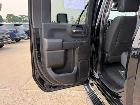 Used 2022 Chevrolet Silverado 2500 LT w/ Convenience Package AWD/4WD image 31