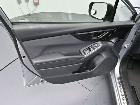Used 2020 Subaru Crosstrek 2.0i Premium AWD/4WD image 9