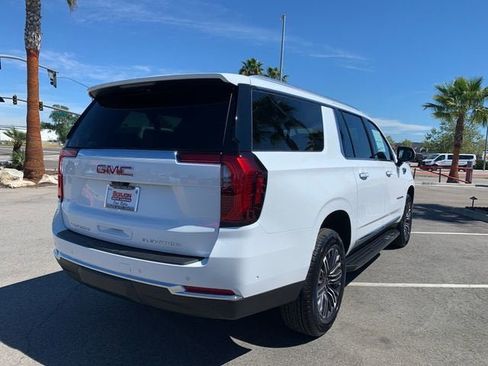 New 2026 GMC Yukon XL Elevation w/ Elevation Premium Package AWD/4WD image 6
