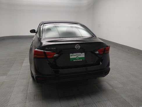 Used 2024 Nissan Altima 2.5 S FWD image 6