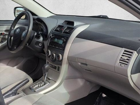 Used 2012 Toyota Corolla LE image 21