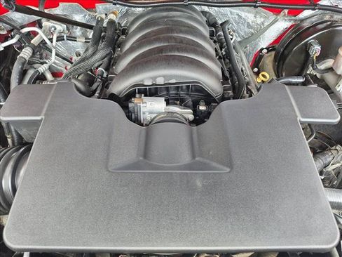 Used 2018 Chevrolet Silverado 1500 LT w/ All Star Edition AWD/4WD image 21