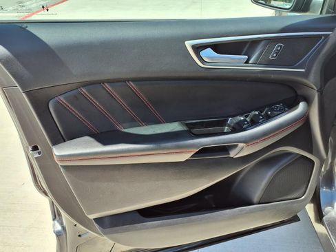 Used 2020 Ford Edge ST-Line FWD image 25