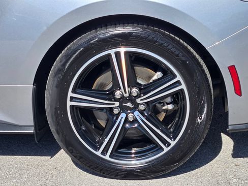 Used 2025 Ford Mustang Premium RWD image 22
