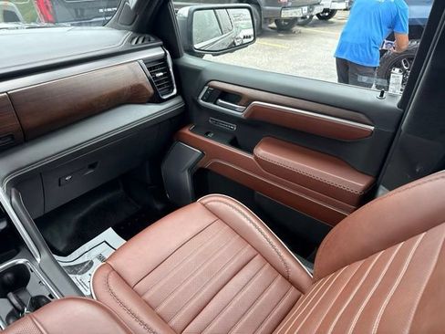Used 2022 GMC Sierra 1500 Denali Ultimate AWD/4WD image 20