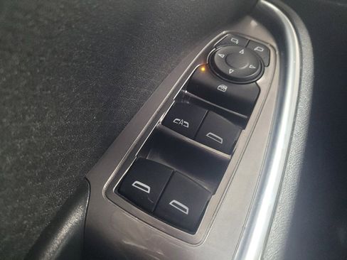 Used 2021 Chevrolet Malibu LT image 27