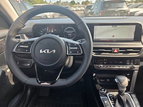 Used 2024 Kia Seltos SX AWD/4WD image 13