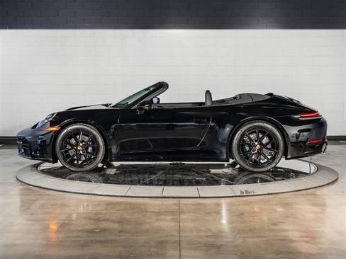 Certified 2026 Porsche 911 Carrera RWD image 2
