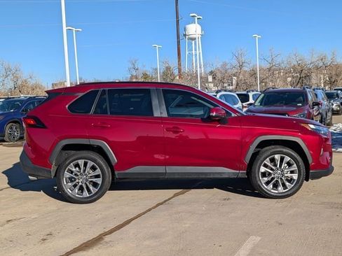 Used 2024 Toyota RAV4 XLE Premium image 2