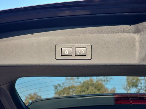 New 2026 Subaru Ascent Limited AWD/4WD image 15