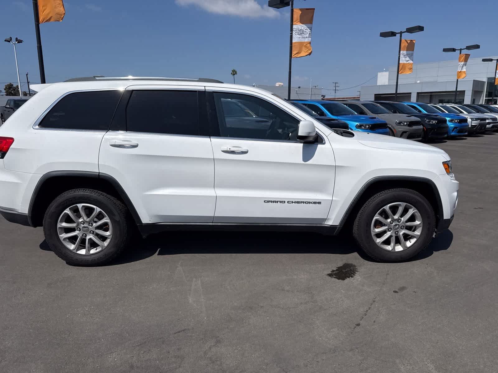 Used 2015 Jeep Grand Cherokee Laredo w/ Quick Order Package 23E RWD image 10
