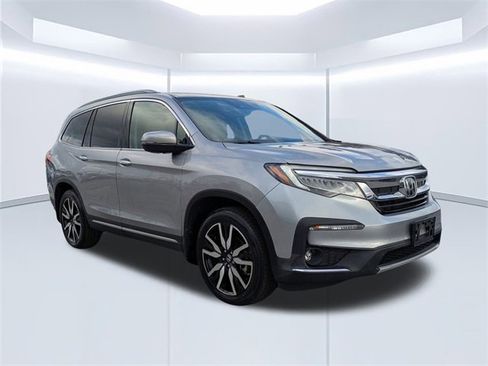Used 2022 Honda Pilot Touring image 2