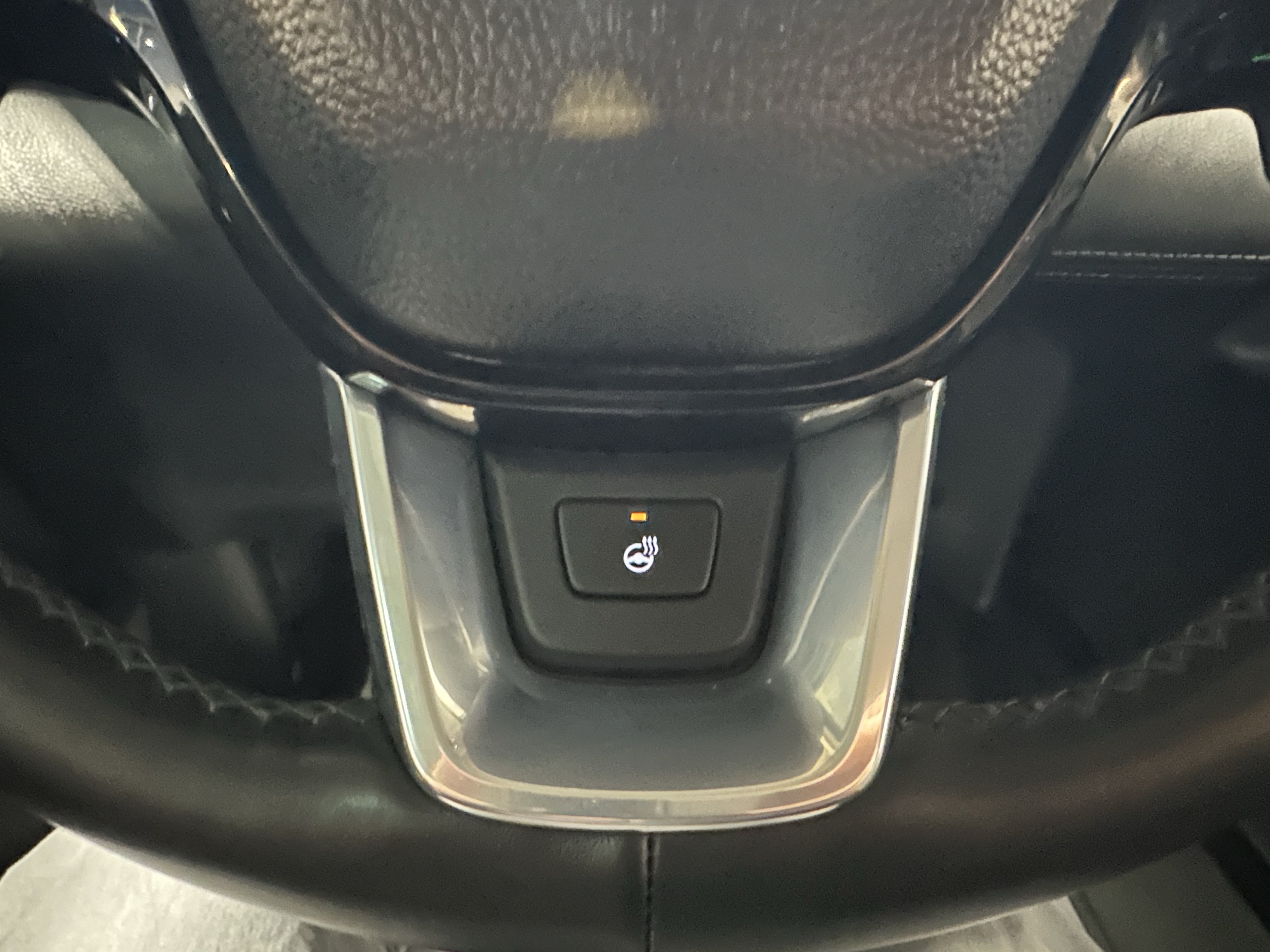 Used 2023 Honda Pilot Elite image 13