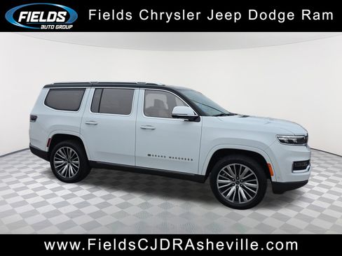 Used 2022 Jeep Grand Wagoneer Series III image 1