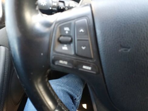 Used 2014 Kia Cadenza Premium image 21