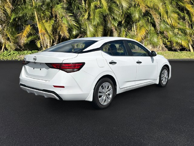 Used 2024 Nissan Sentra S FWD image 4