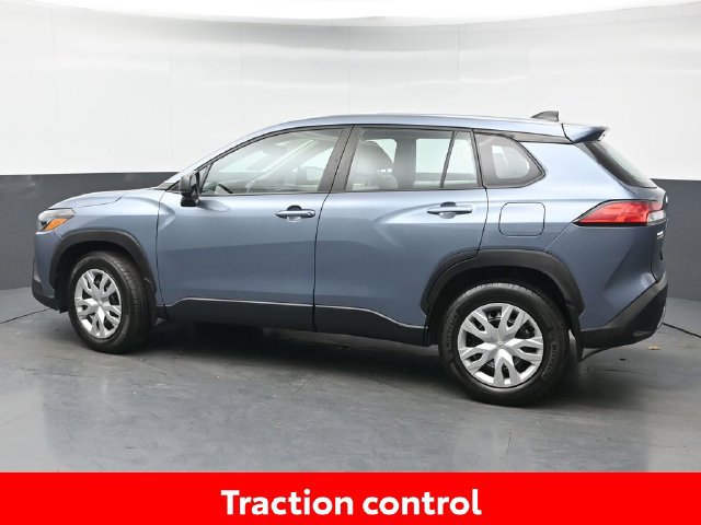 Certified 2023 Toyota Corolla Cross L AWD/4WD image 4