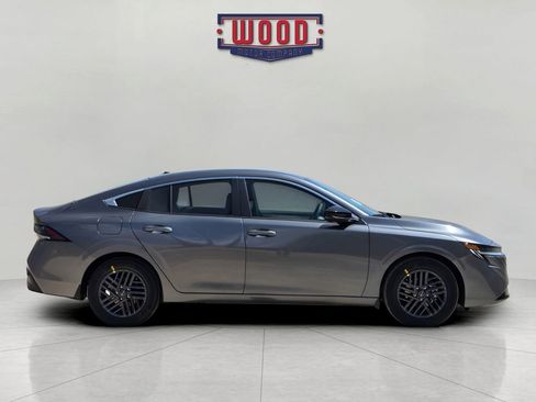 New 2026 Nissan Sentra SV FWD image 2