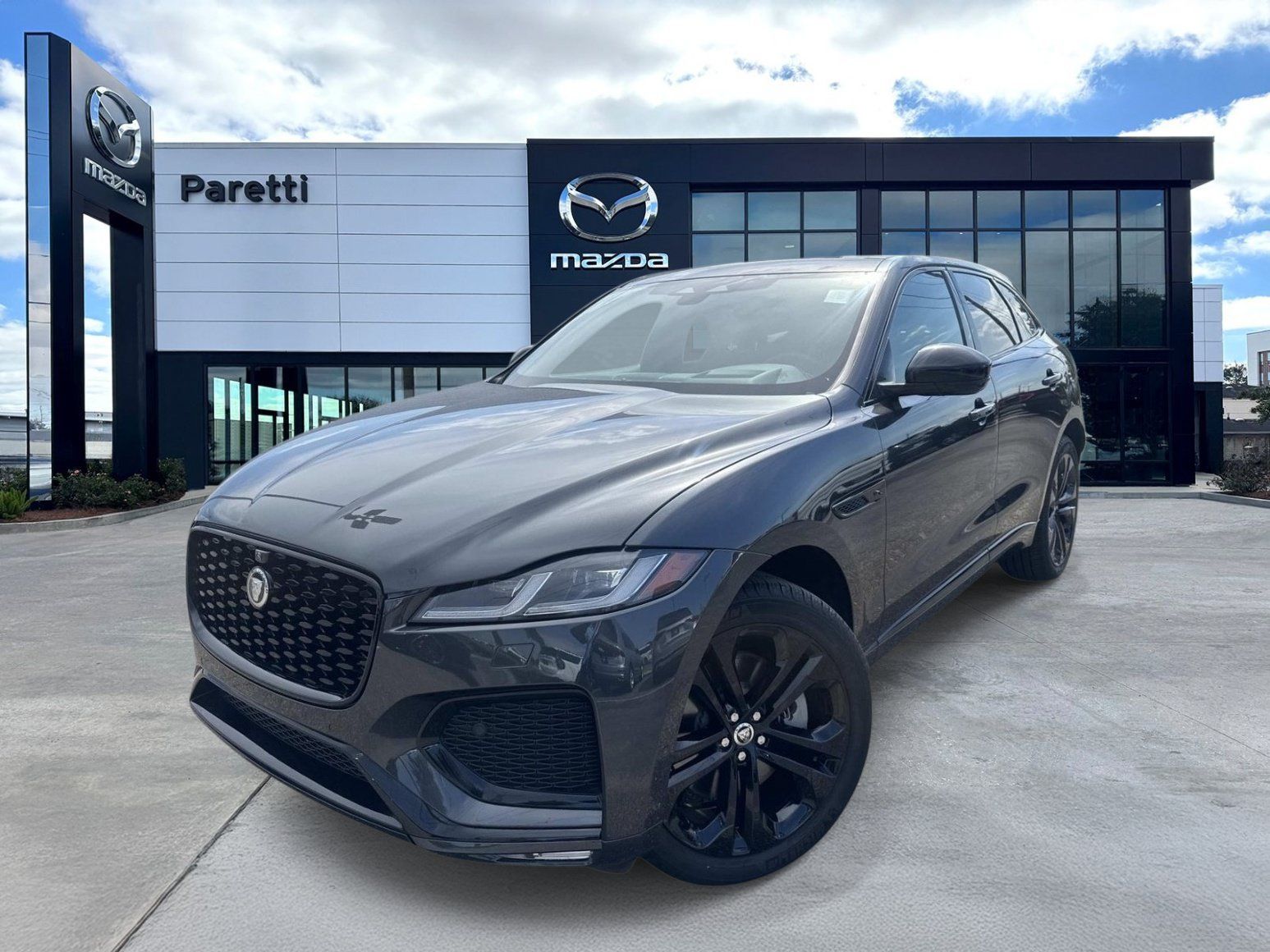 Used 2026 Jaguar F-PACE R-Dynamic S AWD/4WD image 1