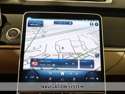 Used 2022 Mercedes-Benz S 500 4MATIC w/ 3D Technology Package image 3