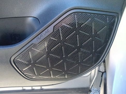 Used 2024 Toyota RAV4 Limited image 13