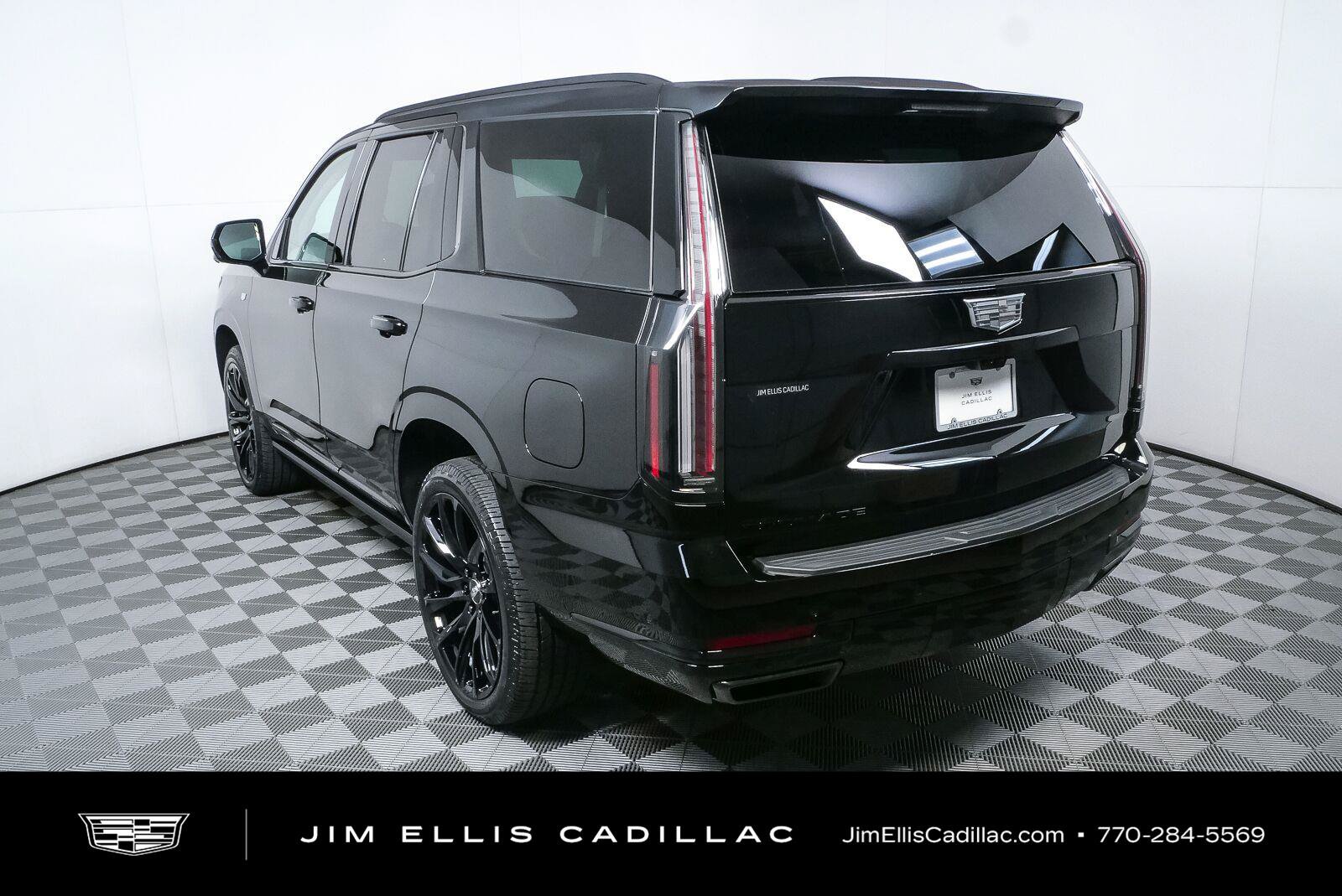 New 2027 Cadillac Escalade Platinum Sport w/ LPO, ONYX Package AWD/4WD image 35