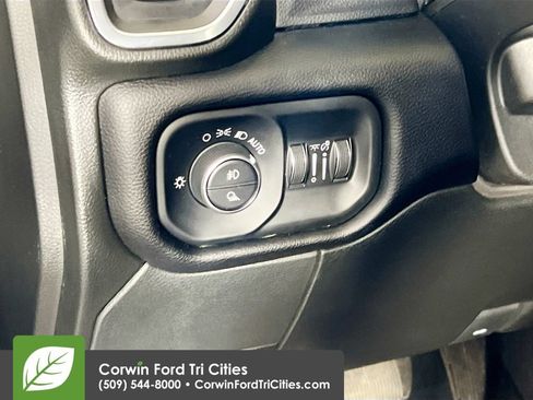 Used 2024 RAM 3500 Laramie AWD/4WD image 18