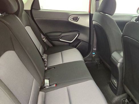 Used 2024 Kia Soul S FWD image 22