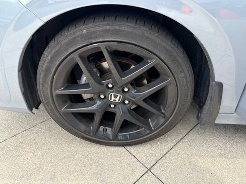 Used 2024 Honda Civic Sport image 19