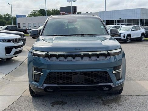 New 2026 Jeep Grand Wagoneer 4WD image 2