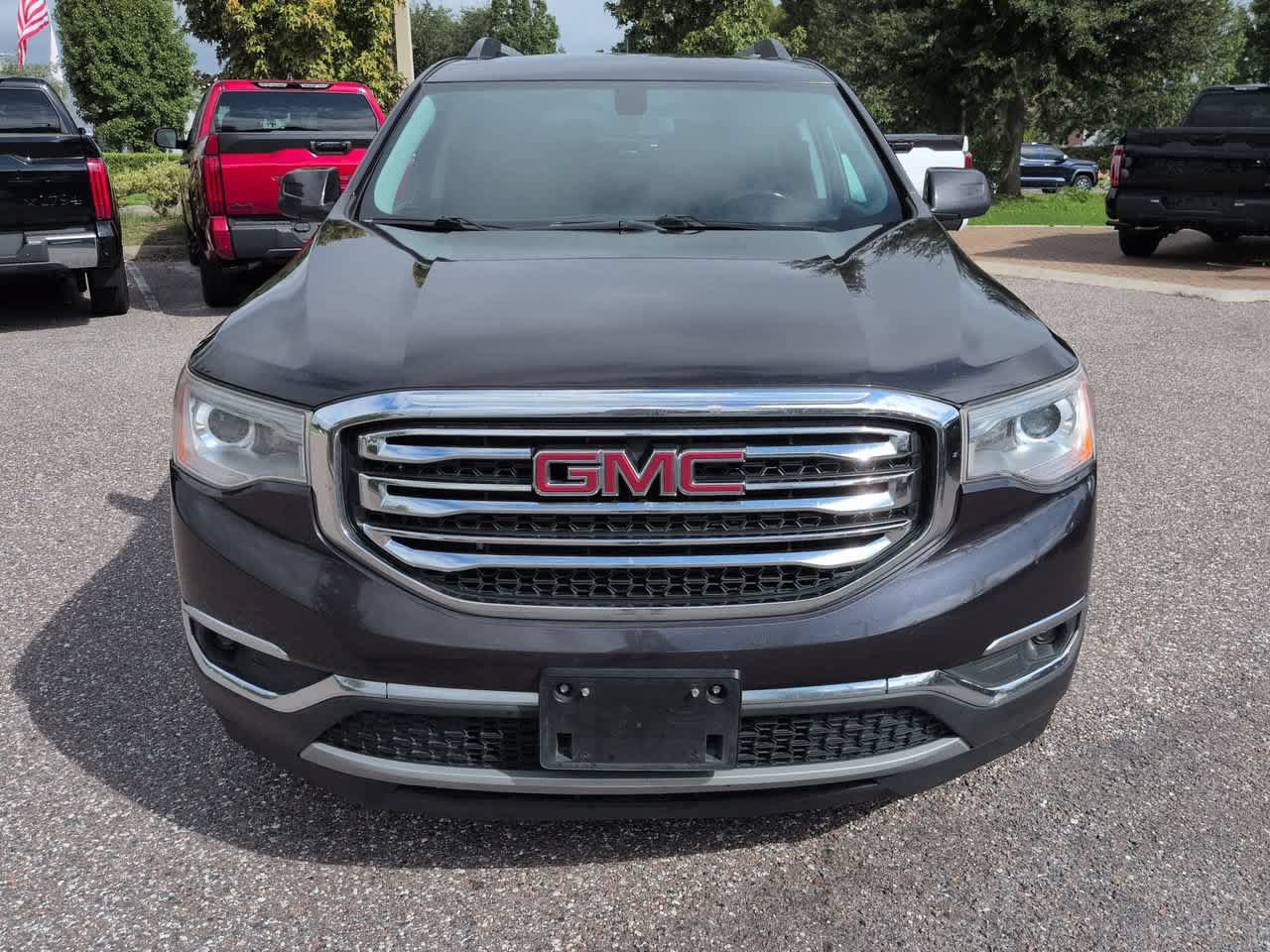 Used 2019 GMC Acadia SLE w/ Driver Alert Package I FWD image 9