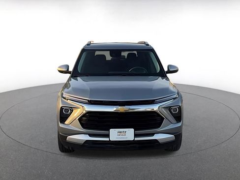 Used 2025 Chevrolet TrailBlazer LT image 4